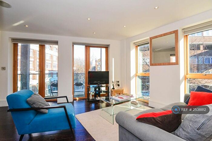 2 Bedroom Flat To Rent In Cyrus Street, London, EC1V