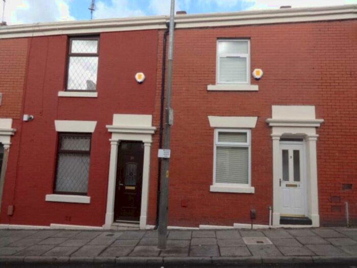 2 Bedroom Terraced House To Rent In Walsh Street, Blackburn, BB2