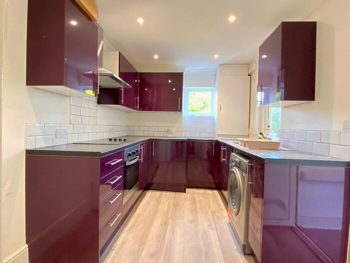 4 Bedroom Terraced House To Rent In Holland Road, Maidstone, ME14