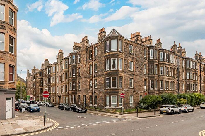 1 Bedroom Flat For Sale In / Cambusnethan Street, Edinburgh, EH7