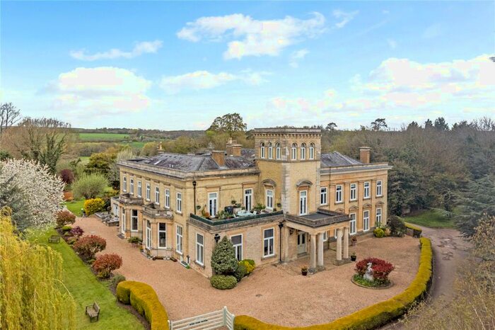 2 Bedroom Flat For Sale In Ware Park, Ware, SG12