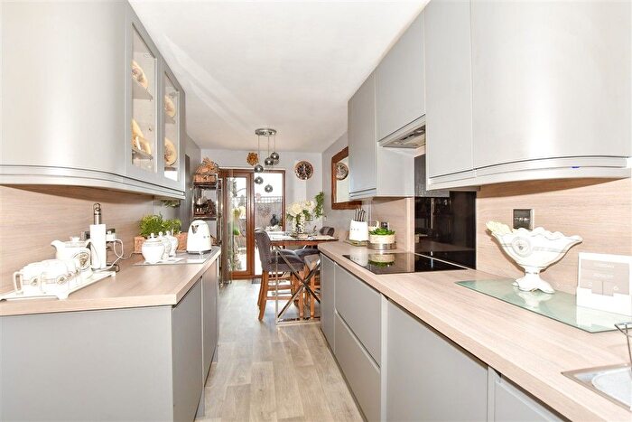 3 Bedroom Detached Bungalow For Sale In Lade Fort Crescent, Lydd On Sea, Kent, TN29