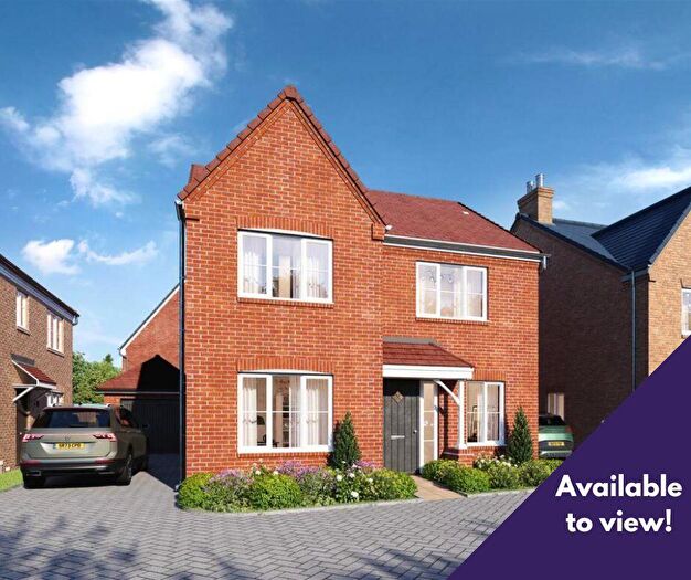 4 Bedroom Detached House For Sale In Celandine Gardens, Weldon Manor, NN17