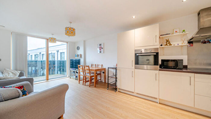 1 Bedroom Flat For Sale In Thurston Road, SE13