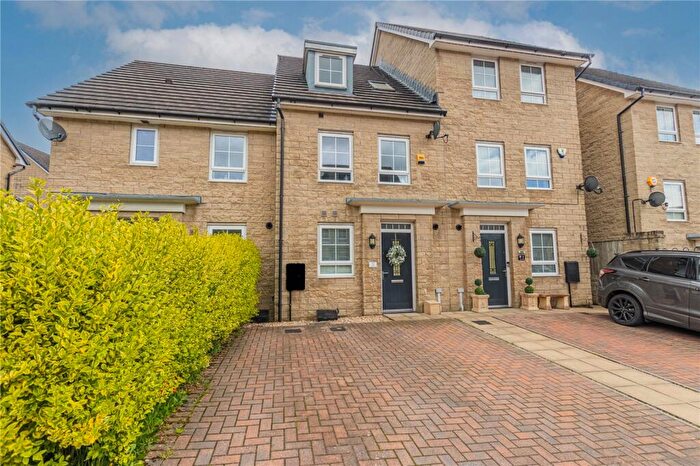 4 Bedroom Terraced House For Sale In Jute Close, Littleborough, Greater Manchester, OL15