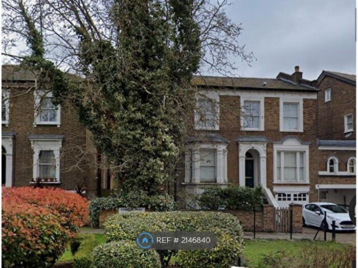 2 Bedroom Flat To Rent In Fiveways Road, London, SW9
