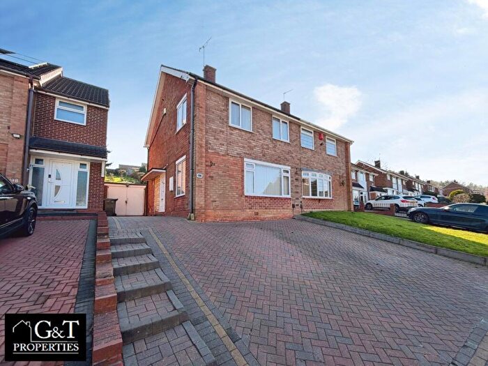 3 Bedroom Semi Detached House For Sale In Ashenhurst Road, Dudley, DY1