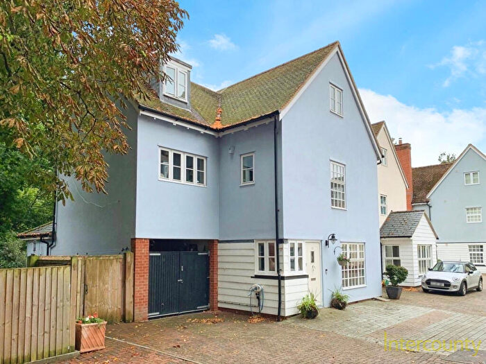 5 Bedroom Semi-Detached House For Sale In Mulberry Gardens, Mulberry Green, Harlow, Essex, CM17