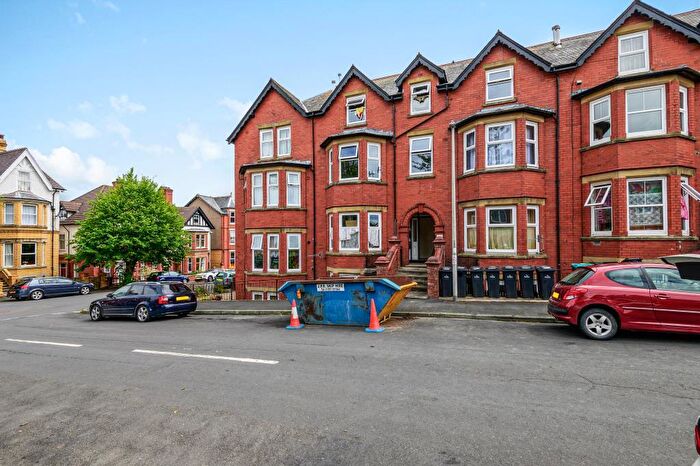 1 Bedroom Apartment To Rent In Llandrindod Wells, Powys, LD1