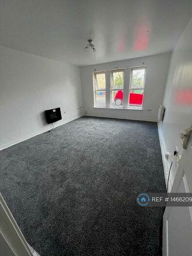 2 Bedroom Flat To Rent In Straight Mile Court, Burnley, BB11