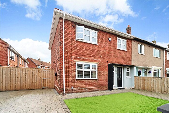 3 Bedroom Semi Detached House For Sale In Westminster Crescent, Hebburn, Tyne And Wear, NE31