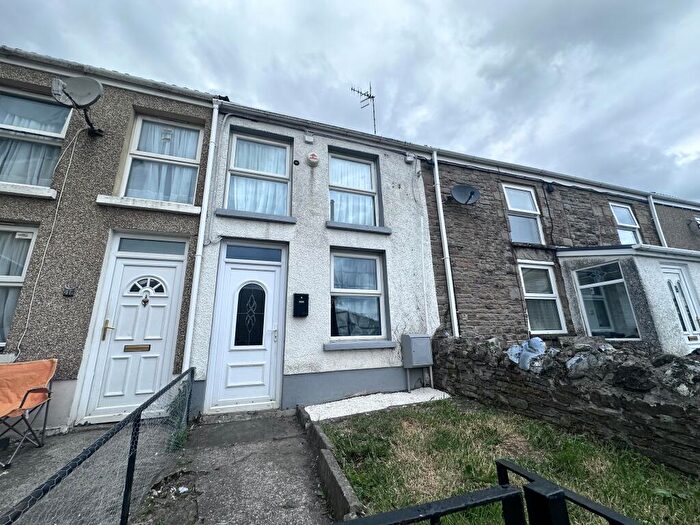 2 Bedroom Terraced House To Rent In Wern Road, Ystalyfera, SA9