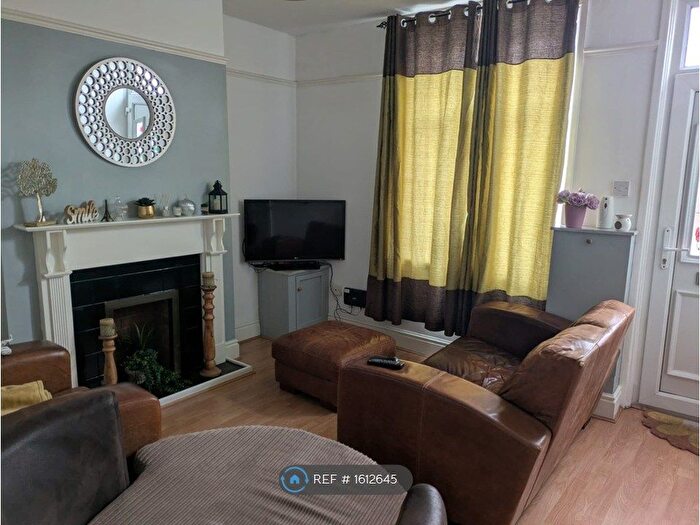 3 Bedroom Terraced House To Rent In Newport Street, Goole, DN14