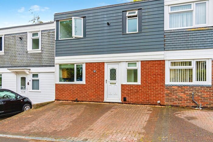 3 Bedroom Terraced House For Sale In Dunkirk Road, Southampton, SO16