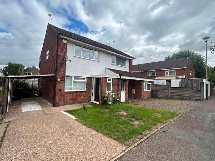 2 Bedroom Semi-Detached House To Rent In Huggett Close, Leicester, LE4