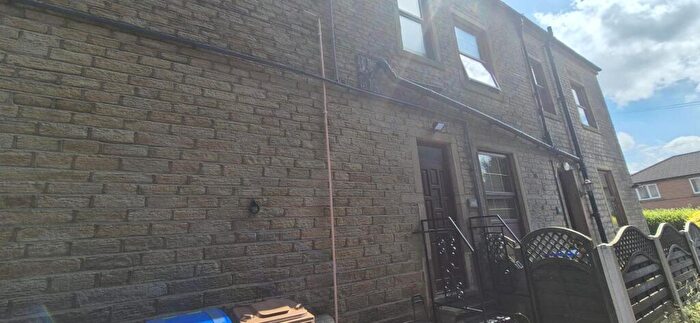 2 Bedroom Flat To Rent In Church Street, Littleborough, OL15