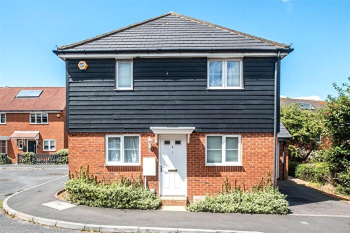 3 Bedroom Detached House For Sale In Buttercup Avenue, Minster On Sea, Sheerness, Kent, ME12