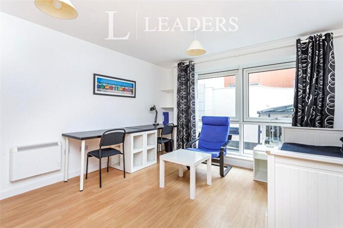 Studio For Sale In Gunwharf Quays, Portsmouth, Hampshire, PO1