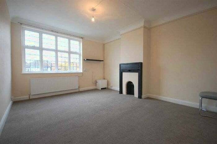 1 Bedroom Apartment To Rent In High Street, Ruislip, HA4