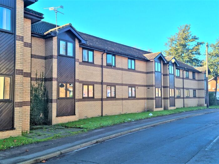 1 Bedroom Flat To Rent In Gordon Court, Wisbech, Cambs, PE13