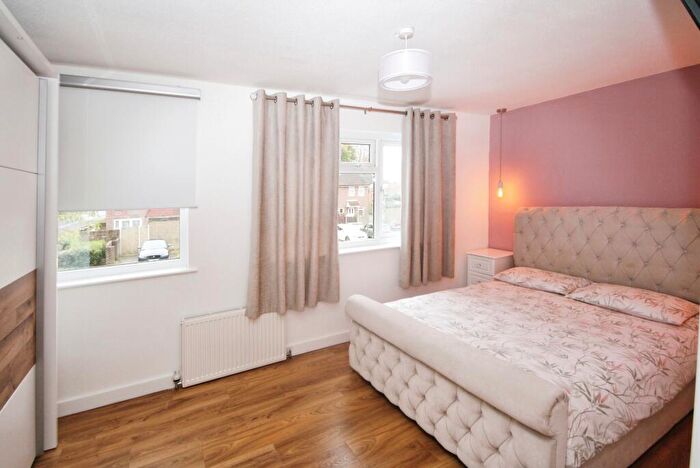2 Bedroom End Of Terrace House For Sale In Denstead Walk, Maidstone, ME15