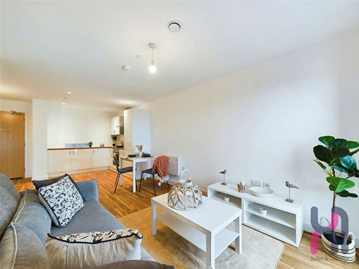 1 Bedroom Flat To Rent In Media City, Michigan Point Tower D, Michigan Avenue, Salford, M50