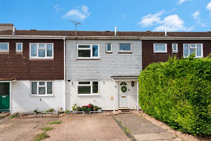 3 Bedroom Terraced House For Sale In St. Agnells Lane, Hemel Hempstead, HP2