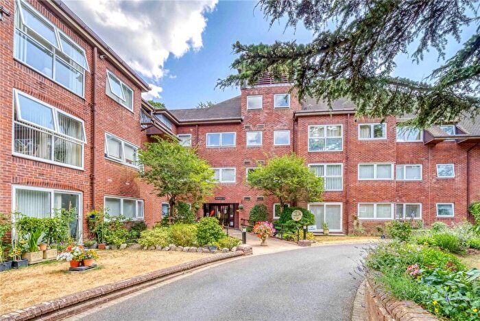 2 Bedroom Apartment For Sale In Canford Cliffs Road, Canford Cliffs, Poole, Dorset, BH13