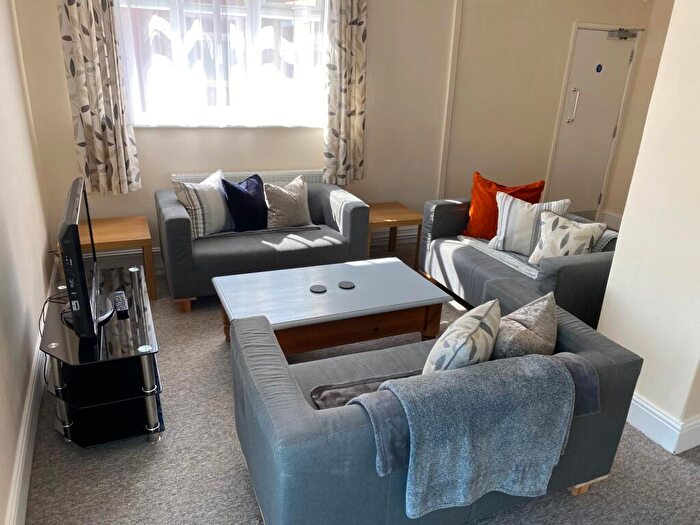 6 Bedroom Terraced House To Rent In Kingston Road, Earlsdon, Coventry, CV5