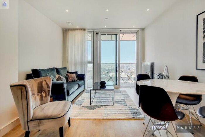 1 Bedroom Flat To Rent In Pinto Tower, Hebden Place, SW8