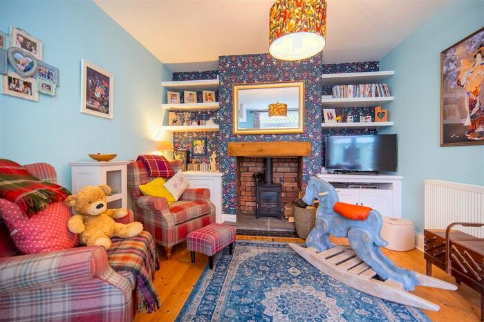 3 Bedroom Semi-Detached House For Sale In Rumble Street, Monkswood, Usk, NP15