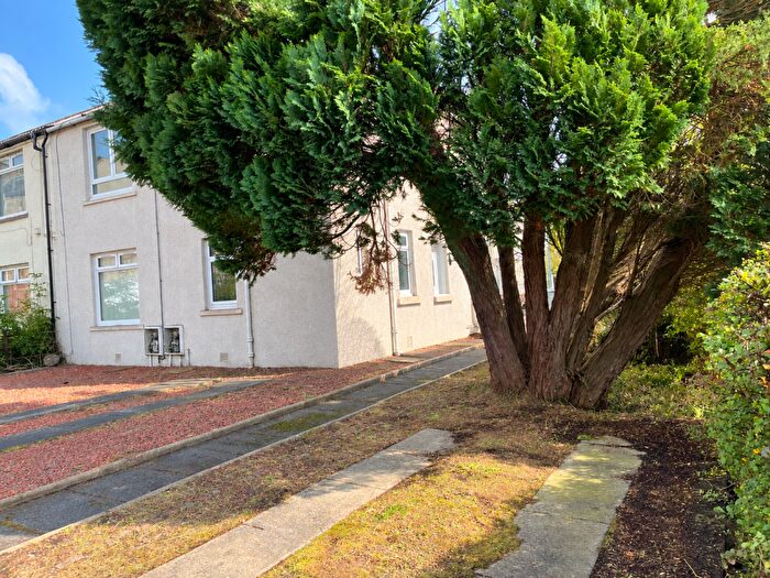 2 Bedroom Flat To Rent In Townend Street, Dalry, North Ayrshire, KA24