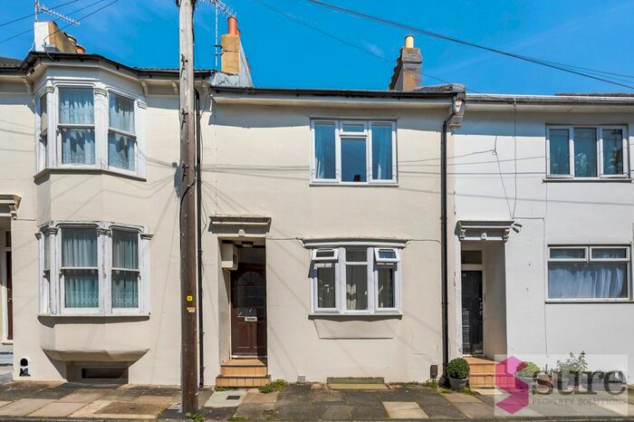 3 Bedroom Terraced House To Rent In Bute Street, Brighton, East Sussex, BN2