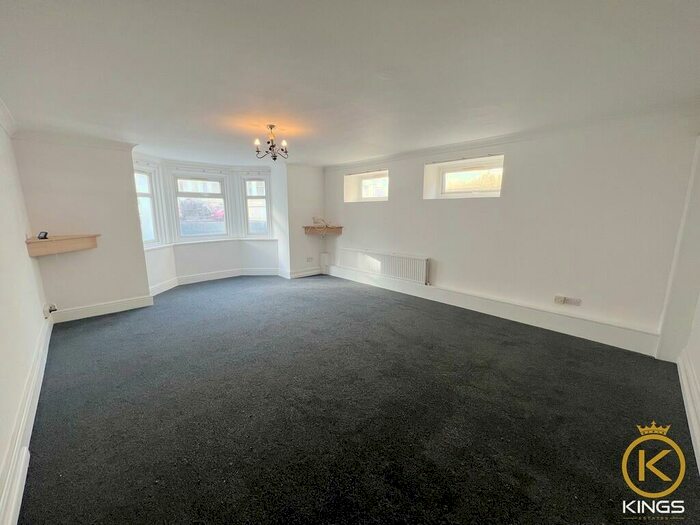 2 Bedroom Flat To Rent In Alhambra Road, Southsea, PO4