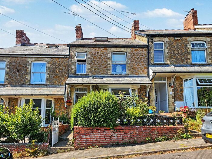 3 Bedroom Terraced House For Sale In Hillview Terrace, Ilminster, Somerset, TA19
