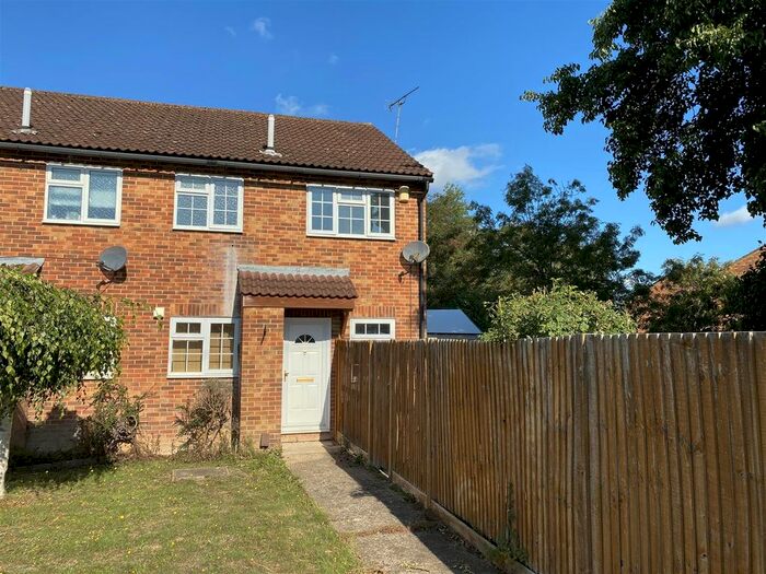 1 Bedroom Terraced House To Rent In Manorfield, Singleton, Ashford, TN23