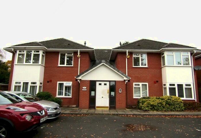 2 Bedroom Flat To Rent In Springfield Road, Walmley, B76
