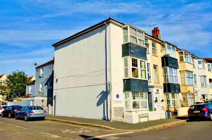 1 Bedroom Flat To Rent In Alexandra Terrace, Clarence Road, Bognor Regis, West Sussex, PO21