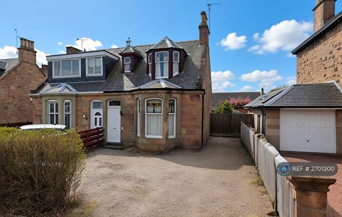 4 Bedroom Semi Detached House To Rent In Bo'ness Road, Falkirk, FK3