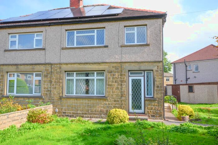 3 Bedroom Semi-Detached House To Rent In Albany Road, Dalton, Huddersfield, West Yorkshire, HD5