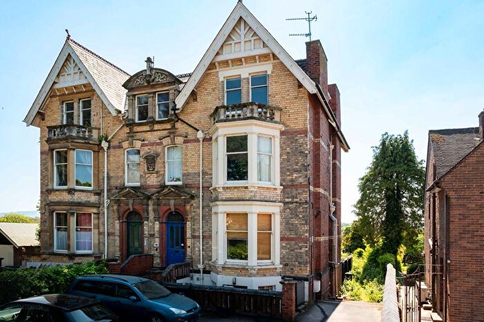 2 Bedroom Flat To Rent In Flat, Ashley Court, Bodenham Road, Hereford, Herefordshire, HR1