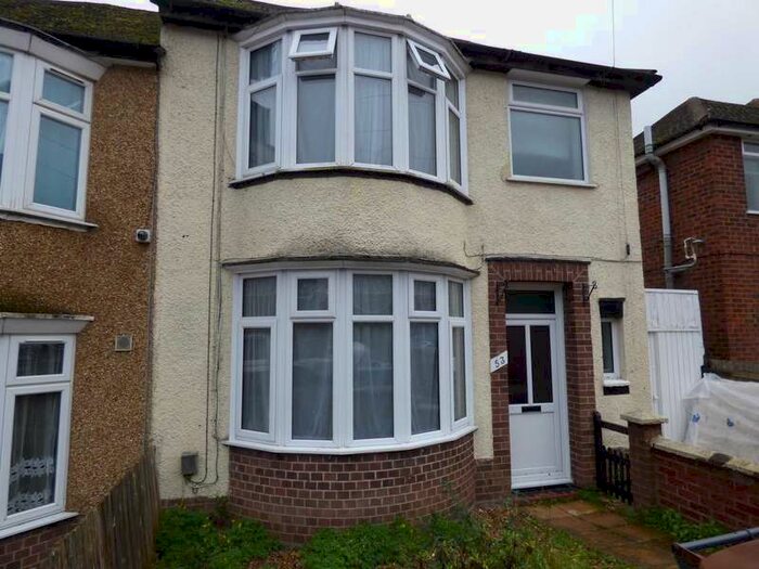 3 Bedroom Terraced House To Rent In Milton Road, Luton, LU1