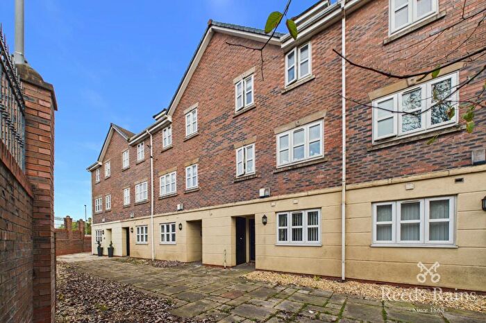 6 Bedroom Terraced House For Sale In Quarry Way, Huyton, Liverpool, Merseyside, L36