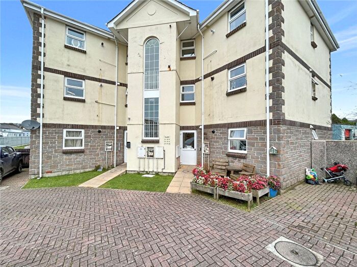 2 Bedroom Property For Sale In Harris Close, Kelly Bray, PL17