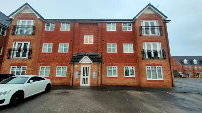 2 Bedroom Flat For Sale In Ingot Close, Brymbo, Wrexham, LL11