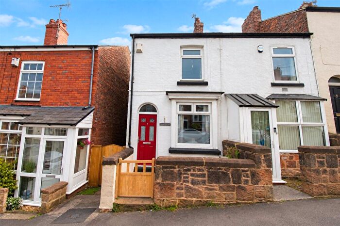 2 Bedroom End Of Terrace House For Sale In Grange Mount, Heswall, Wirral, CH60