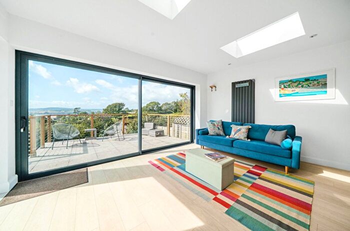 3 Bedroom Semi-detached House For Sale In Exeter Road, Exmouth, EX8