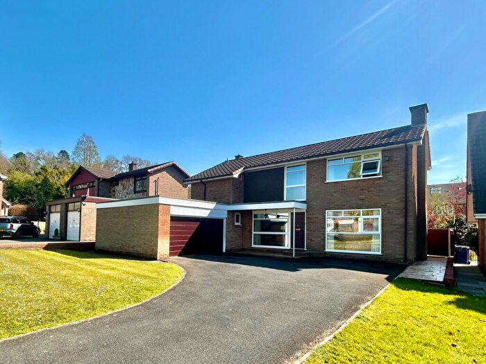 4 Bedroom Detached House For Sale In Alder Coppice, Northway, Sedgley, DY3