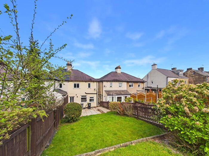 2 Bedroom Semi Detached House For Sale In The Cliff, Tansley, DE4