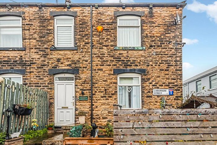 2 Bedroom End Of Terrace House For Sale In Laburnum Street, Farsley, LS28